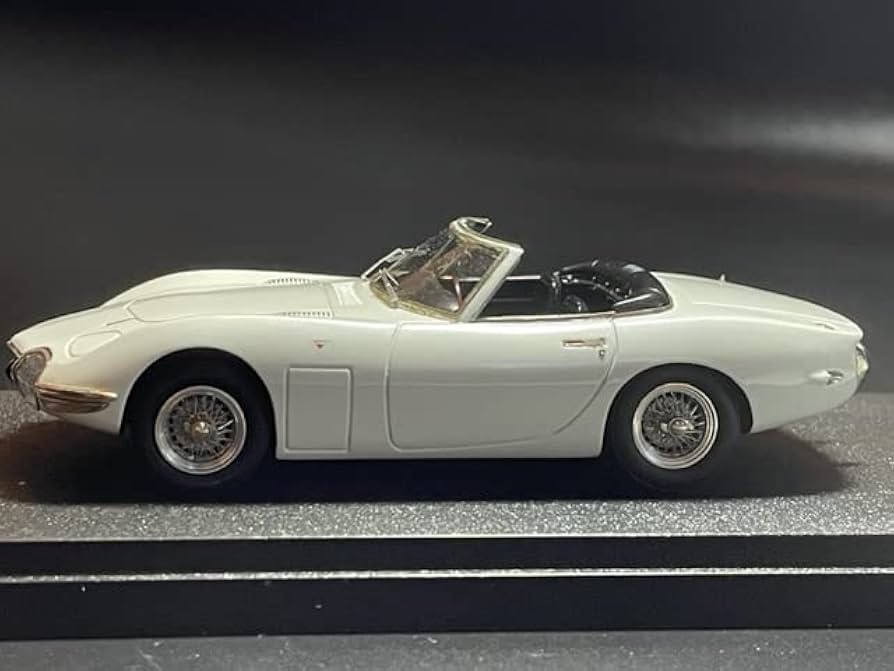 メイクアップＬＳＪ　トヨタ2000GT ロードスター　ペガサスホワイト1965年 メイクアップLSJトヨタ2000GT ロードスターペガサスホワイト